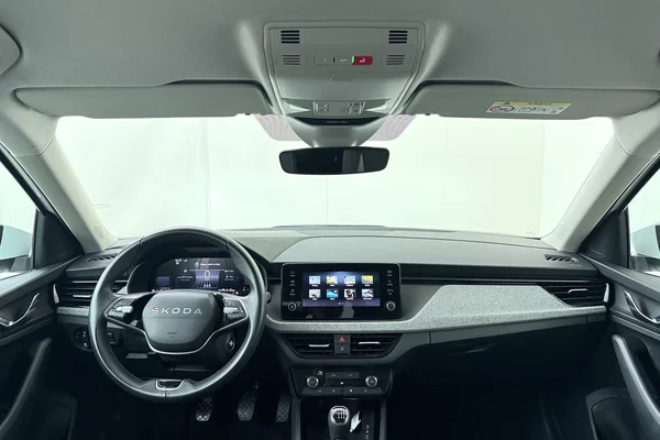 Skoda Kamiq (2025) — foto 18 van 18