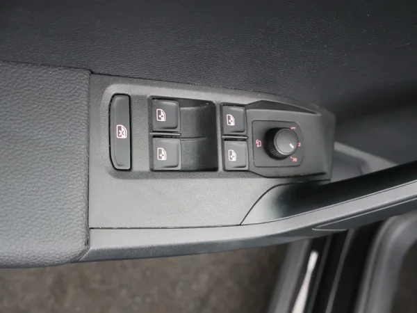 SEAT Arona (2021) — foto 8 van 25