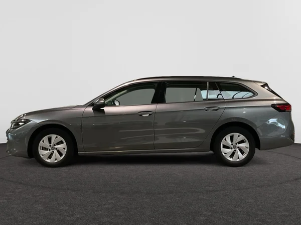 VOLKSWAGEN Passat SW (2024) — foto 12 van 24