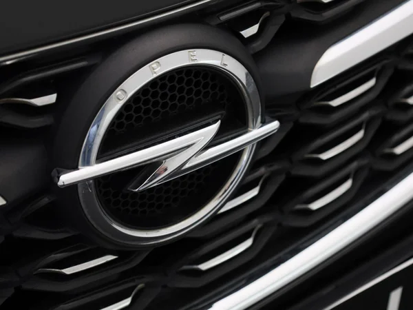 Opel Insignia (2022) — foto 24 van 40
