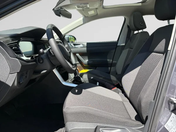 VOLKSWAGEN Taigo (2026) — foto 24 van 24