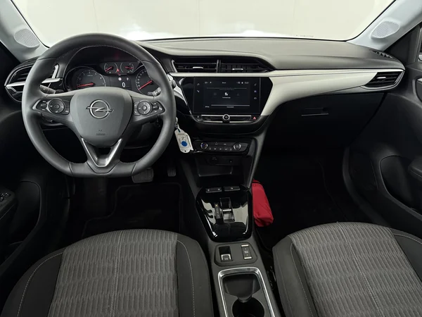 OPEL Corsa (2023) — foto 27 van 27
