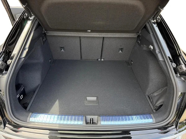 AUDI Q3 Sportback (2026) — foto 10 van 21