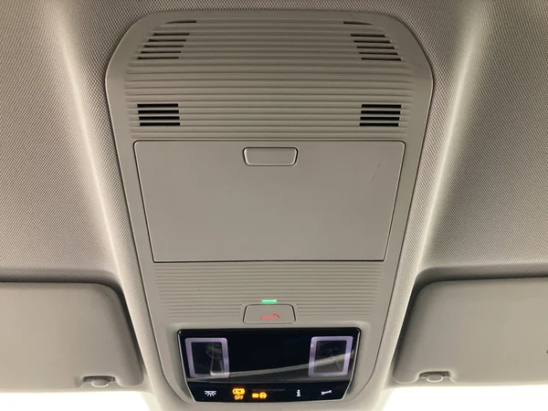 VOLKSWAGEN Tiguan (2025) — foto 27 van 36