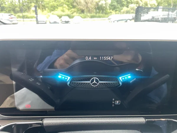 MERCEDES-BENZ B-Class Dsl (W247) (2019) — foto 2 van 19