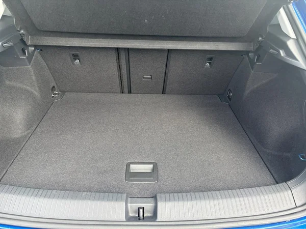VOLKSWAGEN T-Roc (2022) — foto 14 van 24