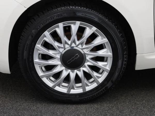 Fiat 500 (2021) — foto 4 van 36