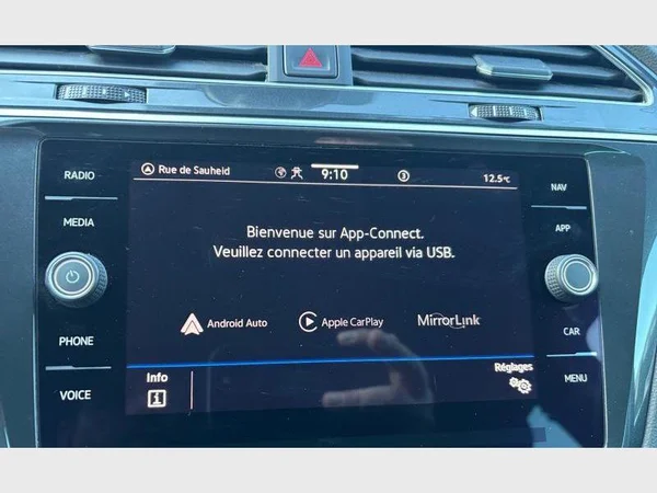 VOLKSWAGEN Tiguan (2022) — foto 8 van 28