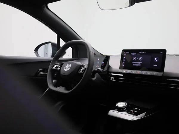 MG MG4 EV (2023) — foto 22 van 35