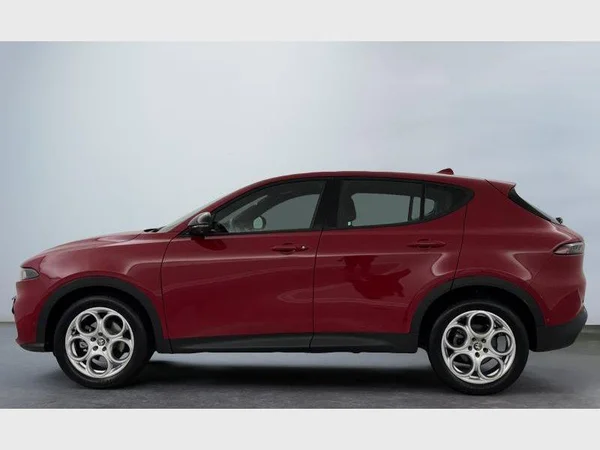 Alfa Romeo Tonale (2023) — foto 18 van 23
