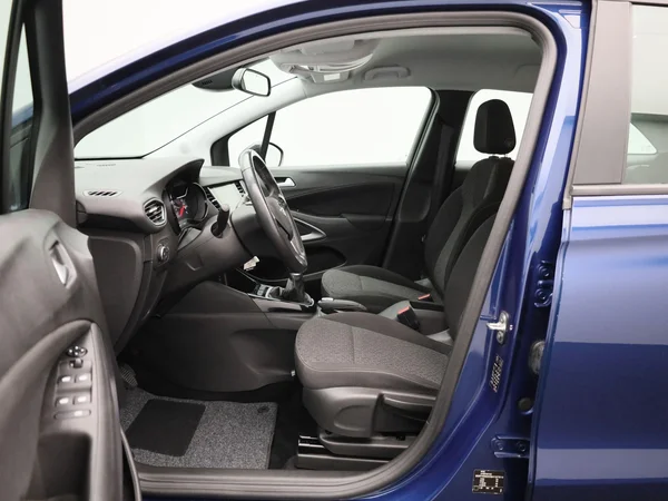 Opel Crossland (2021) — foto 3 van 40
