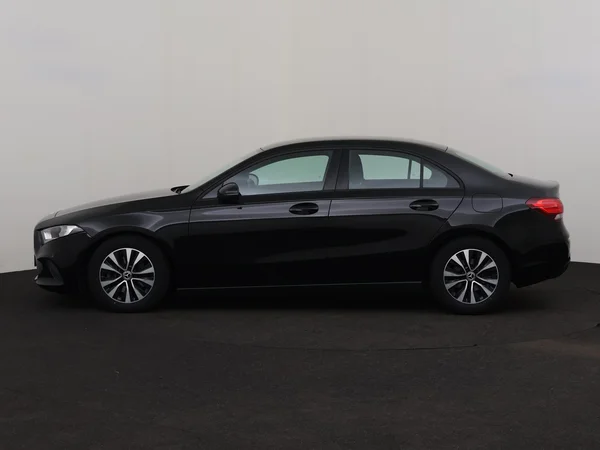 MERCEDES A 180 (2021) — foto 12 van 27