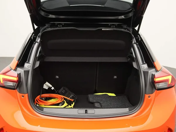 Opel Corsa-e (2022) — foto 6 van 38
