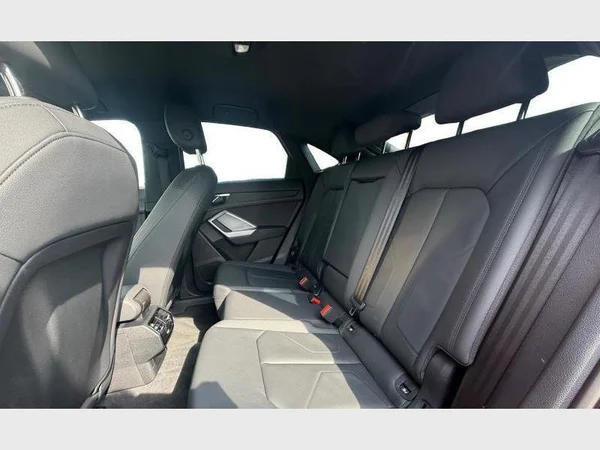 Audi Q3 Sportback (2022) — foto 4 van 25