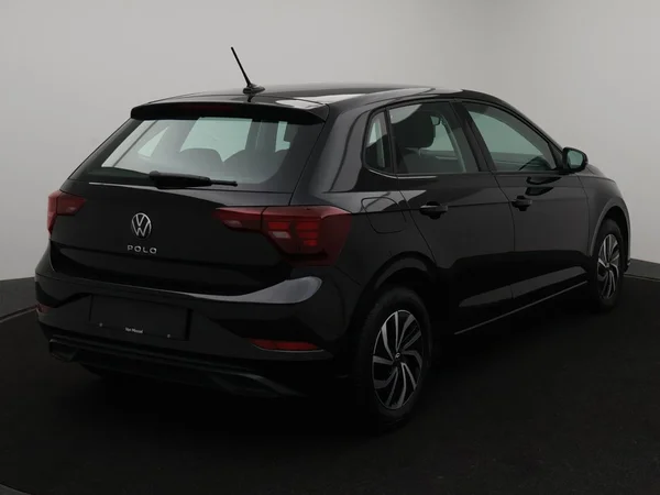 VOLKSWAGEN Polo (2024) — foto 11 van 29