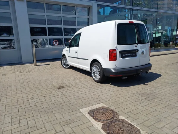 Volkswagen Caddy (2018) — foto 20 van 25