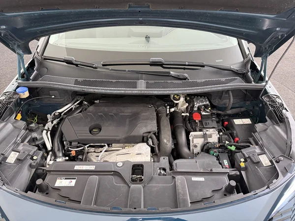 PEUGEOT 3008 (2022) — foto 10 van 27