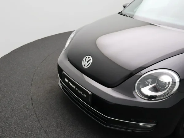 Volkswagen Beetle (2014) — foto 19 van 28