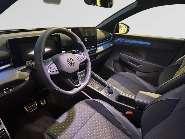 VOLKSWAGEN T-Roc (2025) — foto 12 van 12