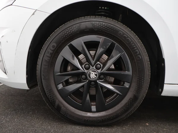 SKODA Fabia (2025) — foto 15 van 24