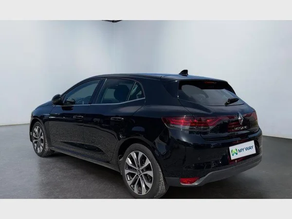 Renault Mégane Berline Phase II (2023) — foto 12 van 29