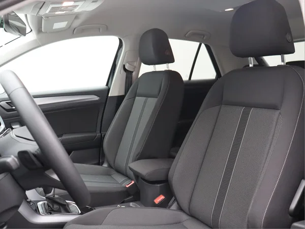 VOLKSWAGEN T-Roc (2025) — foto 3 van 17
