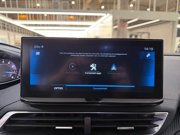 Peugeot 5008 (2021) — foto 14 van 28