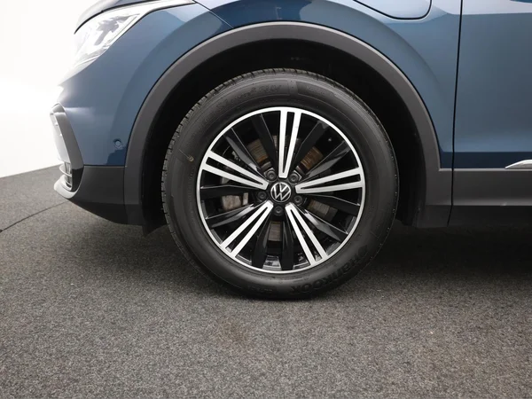 VOLKSWAGEN Tiguan eHybrid (PHEV) (2021) — foto 5 van 21