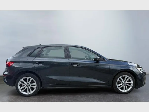 Audi A3 Sportback (2021) — foto 23 van 29
