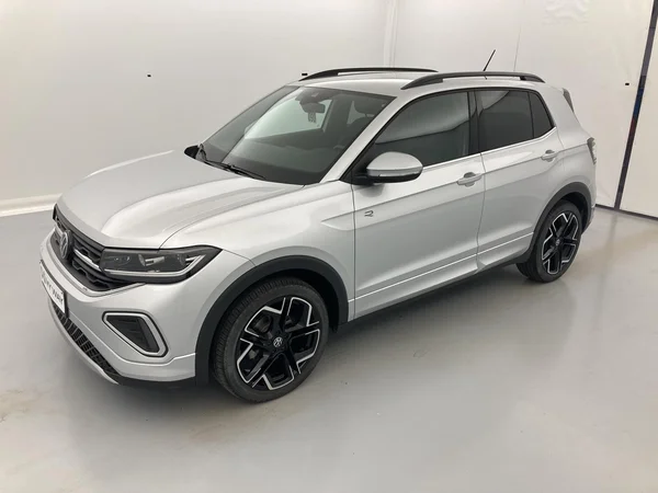 VOLKSWAGEN T-Cross (2025) — foto 4 van 36
