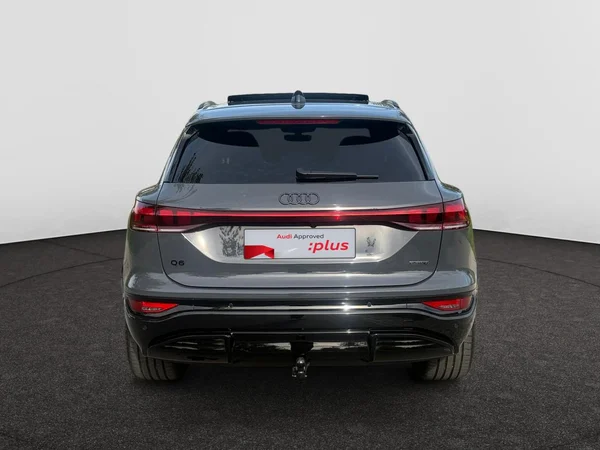 AUDI Q6 e-tron (2025) — foto 15 van 19