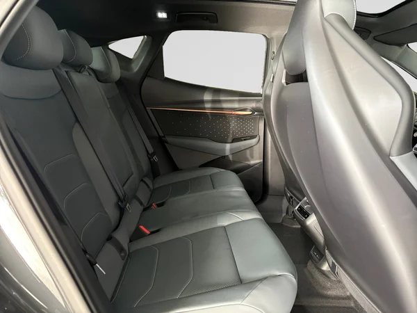 CUPRA Tavascan (2026) — foto 6 van 24