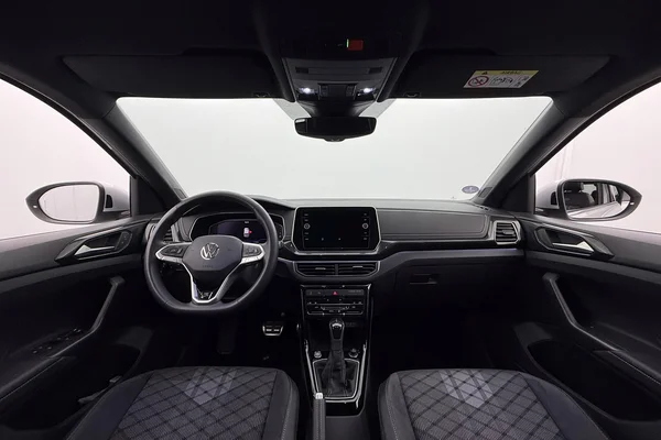 Volkswagen T-Cross (2025) — foto 14 van 27