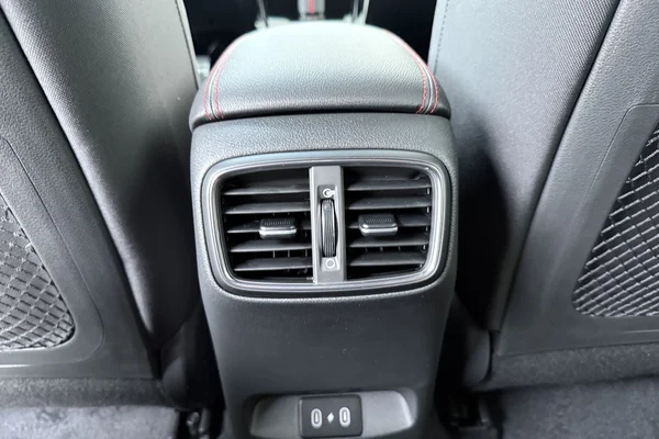 Hyundai i30 Wagon (2026) — foto 9 van 17