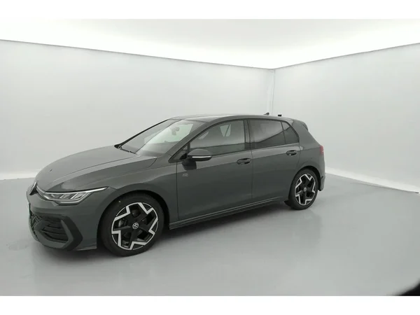 VOLKSWAGEN Golf VIII (2025) — foto 2 van 36