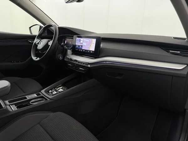 SKODA Octavia (2024) — foto 3 van 31