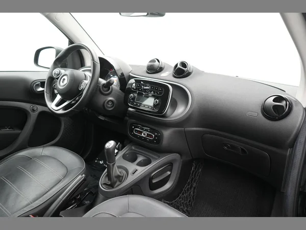SMART Fortwo coupé (2016) — foto 13 van 22