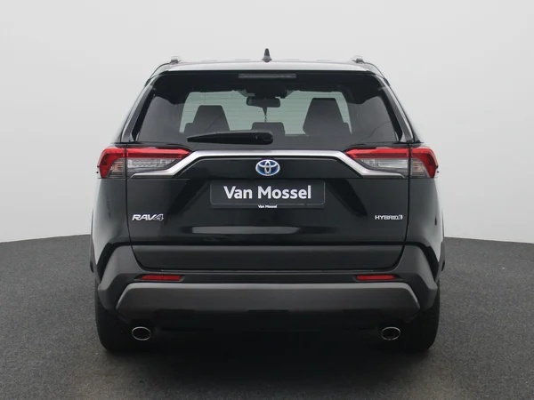 Toyota RAV4 (2021) — foto 43 van 46