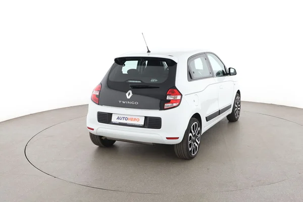 Renault Twingo (2017) — foto 12 van 16