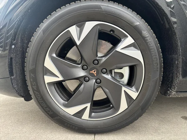 CUPRA Tavascan (2026) — foto 16 van 24
