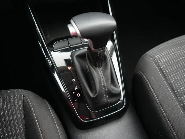 Kia Stonic (2025) — foto 7 van 22