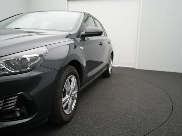 HYUNDAI i30 (2021) — foto 17 van 20