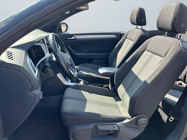 VOLKSWAGEN T-Roc Cabriolet (2023) — foto 8 van 38