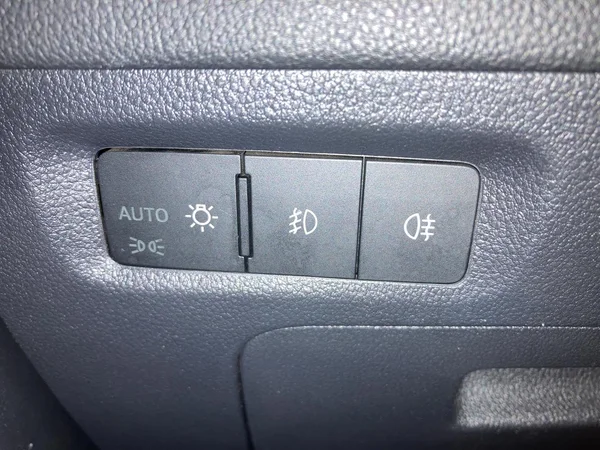 SKODA Octavia Combi PHEV (2021) — foto 25 van 37