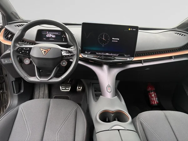 CUPRA Tavascan (2026) — foto 2 van 24