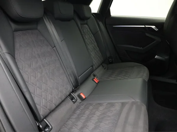 AUDI RS3 Sportback (2023) — foto 22 van 22