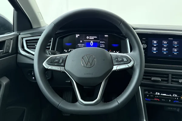 Volkswagen Taigo — foto 2 van 16