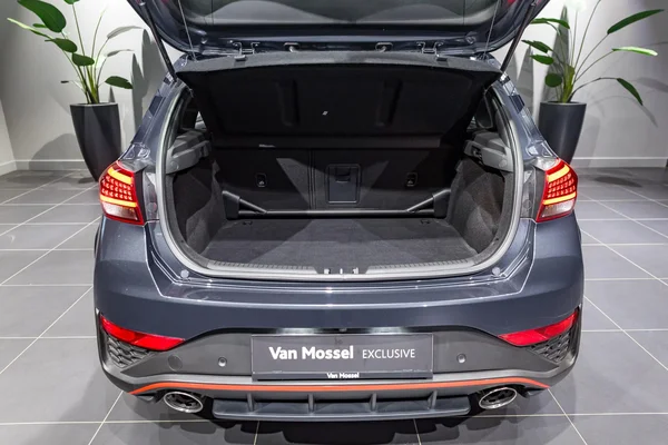 Hyundai i30 (2023) — foto 14 van 44