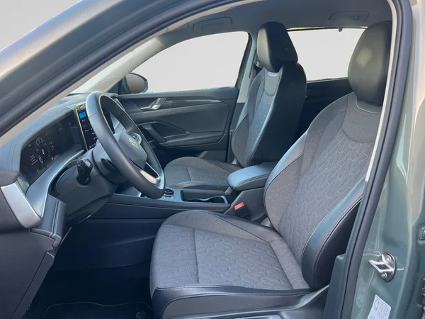 VOLKSWAGEN Tayron (2025) — foto 4 van 24
