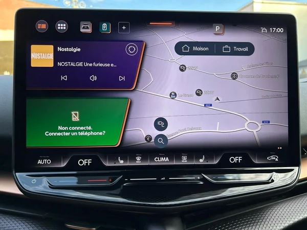 CUPRA Tavascan (2025) — foto 4 van 20